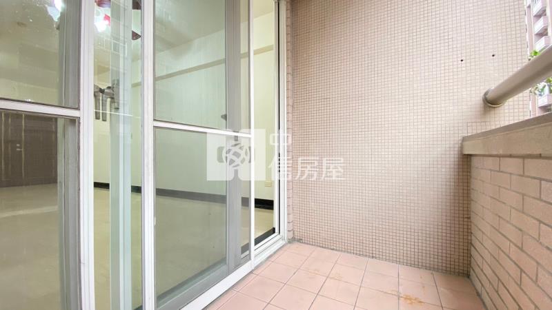 水湳經貿四房平車房屋室內格局與周邊環境