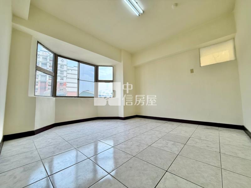 中興X南門商圈興大旁採光大三房美廈房屋室內格局與周邊環境