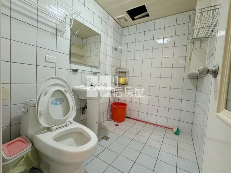 中壢市區旁番茄屋社區四房車房屋室內格局與周邊環境