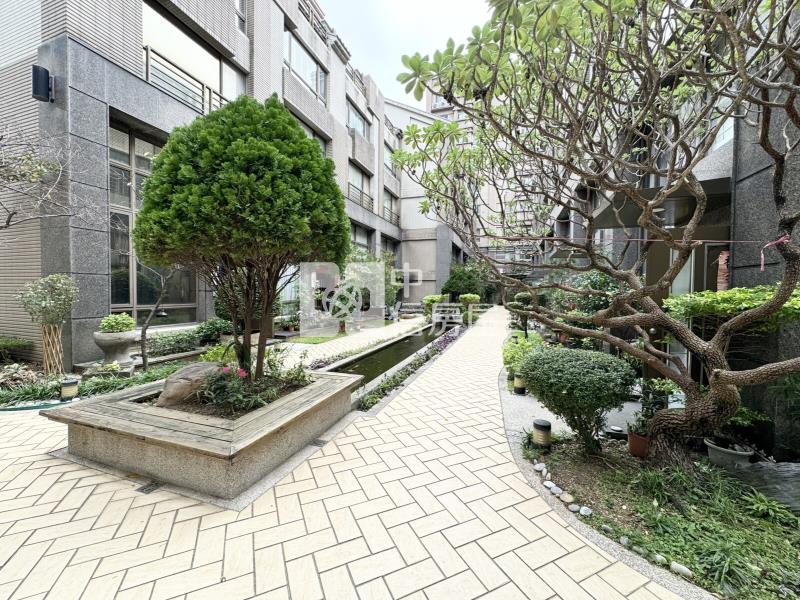 【奔馳】蘭亭序空中花園別墅房屋室內格局與周邊環境