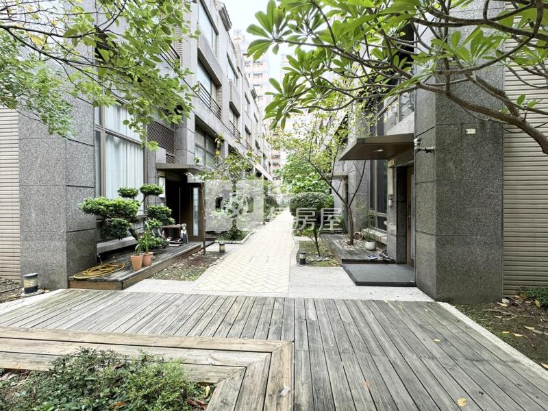 【奔馳】蘭亭序空中花園別墅房屋室內格局與周邊環境