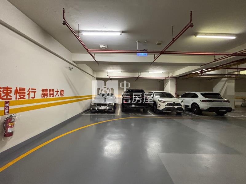 11期仁美國小三改二房雙平車房屋室內格局與周邊環境