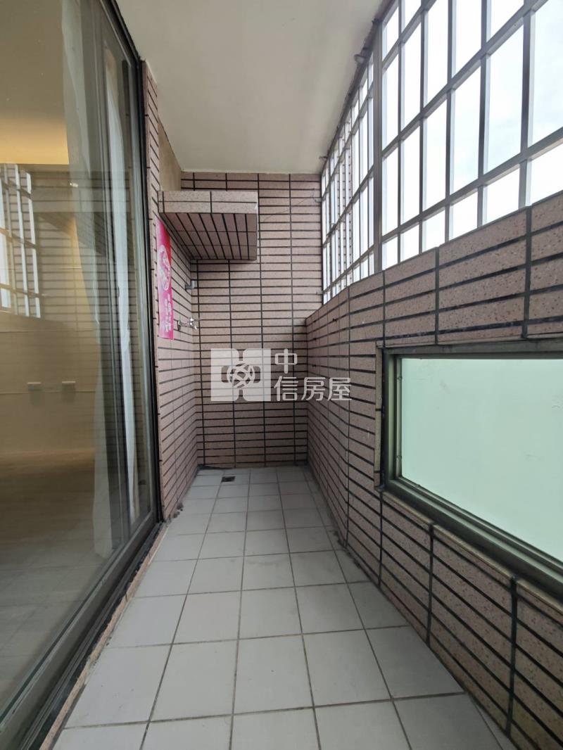 好事多榮興商圈直接入住四房休旅車位美景房房屋室內格局與周邊環境