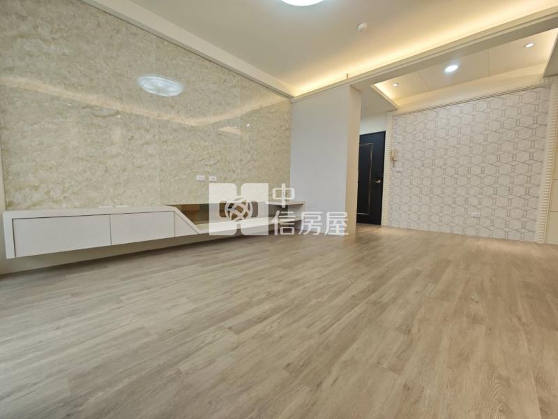 好事多榮興商圈直接入住四房休旅車位美景房房屋室內格局與周邊環境