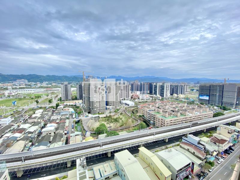 好事多榮興商圈直接入住四房休旅車位美景房房屋室內格局與周邊環境