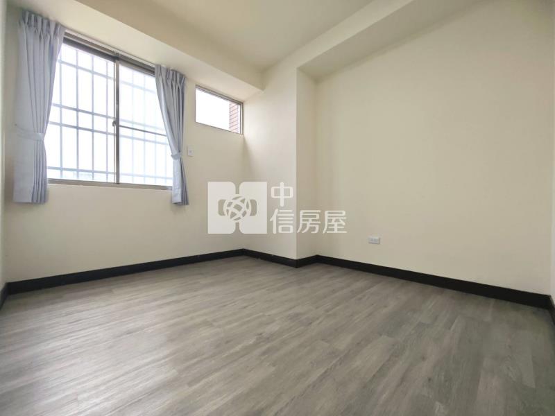 好事多榮興商圈直接入住四房休旅車位美景房房屋室內格局與周邊環境
