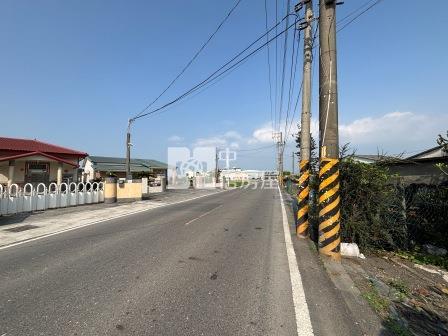 屏東土地-萬丹88 : 10米路方正農地房屋室內格局與周邊環境