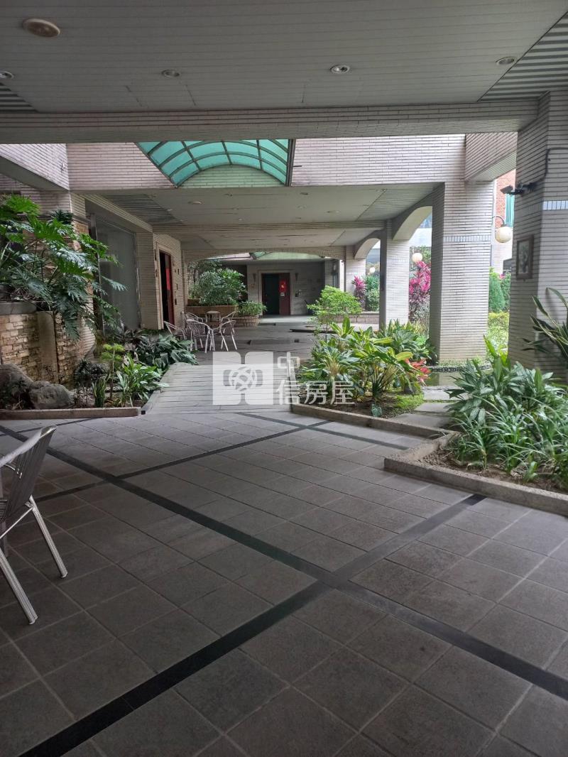 內壢中正國小景觀電梯三房房屋室內格局與周邊環境