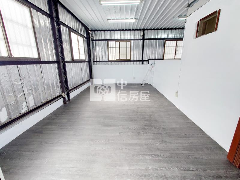 松竹國小大角墅房屋室內格局與周邊環境