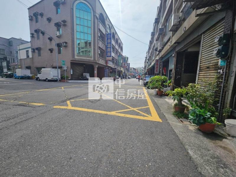 麻豆市中心優質傳統透天房屋室內格局與周邊環境