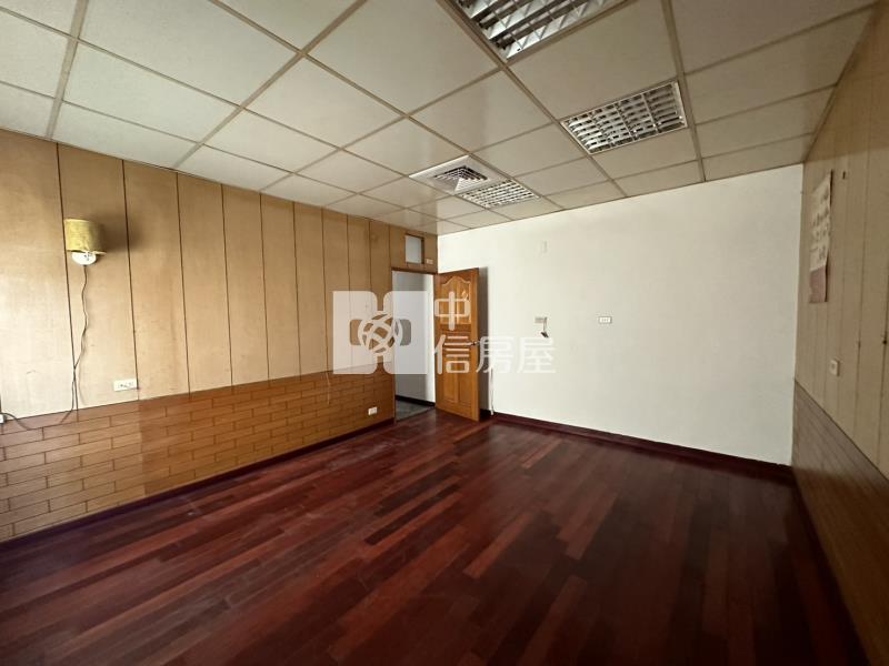 僑愛國小邊間透店房屋室內格局與周邊環境