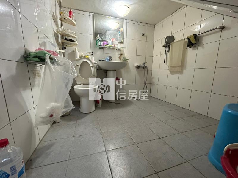斗六大崙商圈近交流道美別墅房屋室內格局與周邊環境