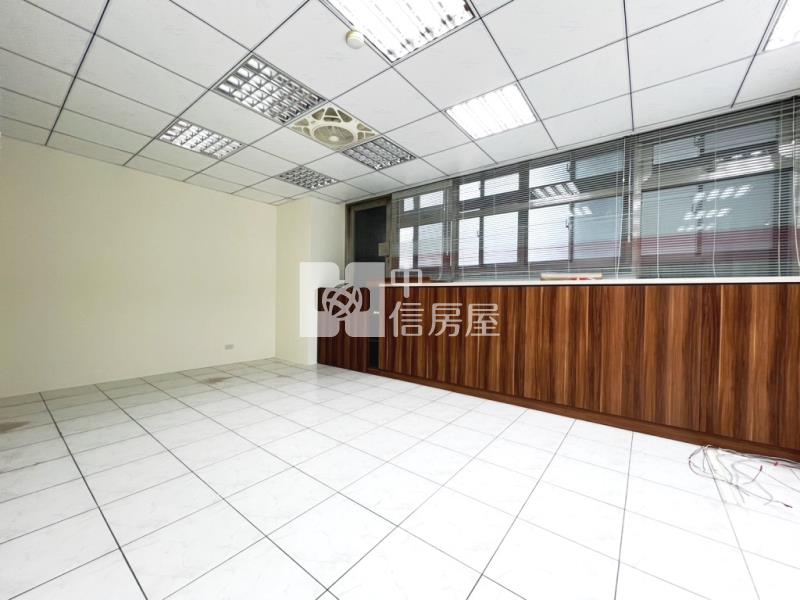 【新世紀】桃園中山路百坪稀有商辦房屋室內格局與周邊環境