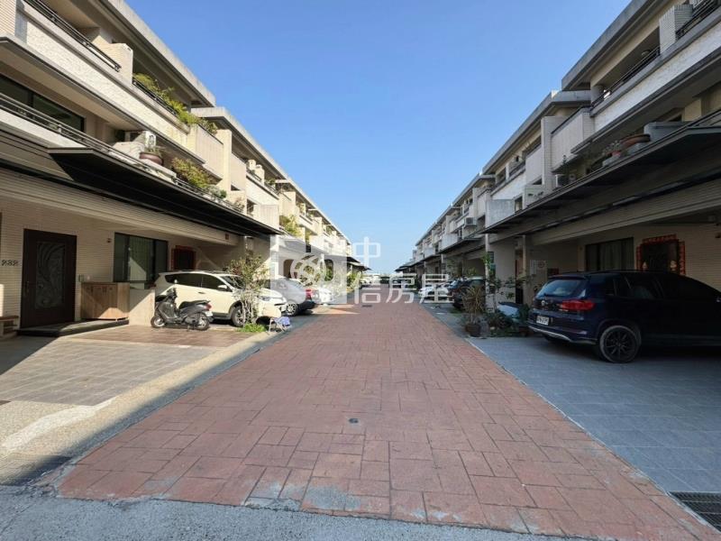 善化南科大地坪傳統孝親車墅房屋室內格局與周邊環境