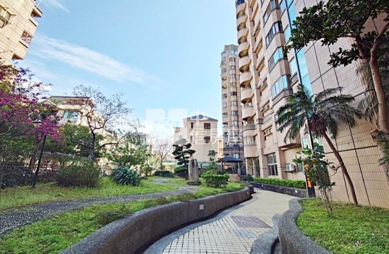 北屯凱旋天下三房全新裝潢房屋室內格局與周邊環境