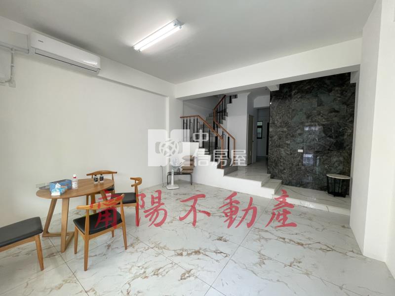87期旁全新雙車電梯別墅(一)房屋室內格局與周邊環境