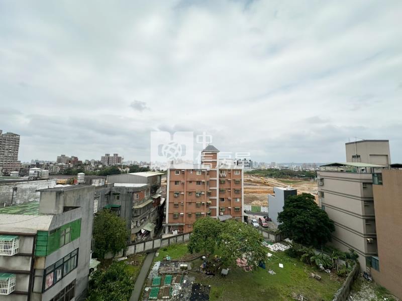 EY02八德全新臻美電梯別墅-1房屋室內格局與周邊環境
