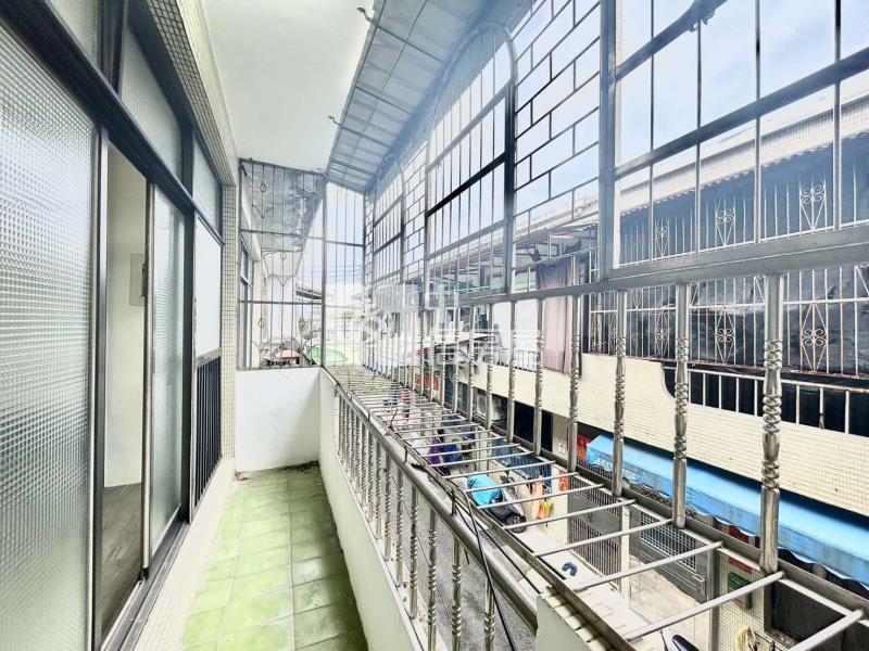利成商圈美妝透天房屋室內格局與周邊環境
