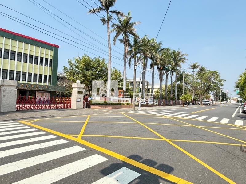安定國中區段徵收1分農地房屋室內格局與周邊環境