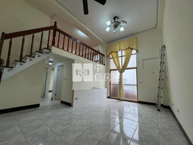 稀有*新屋連內閣漂亮電梯三房房屋室內格局與周邊環境