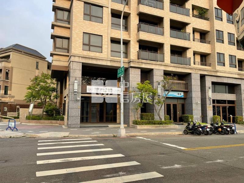 葳格晴川岸7米寬金店房屋室內格局與周邊環境