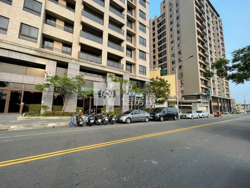 葳格晴川岸7米寬金店房屋室內格局與周邊環境