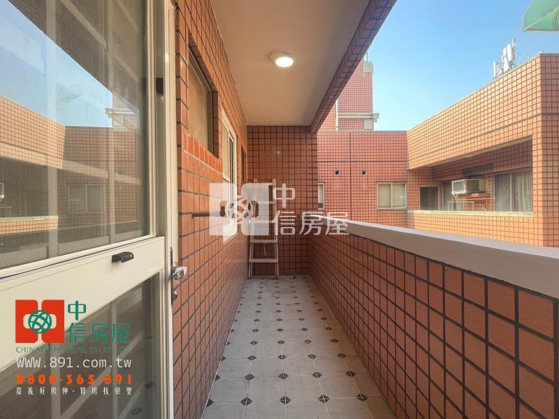 民雄國小旁車位3房房屋室內格局與周邊環境