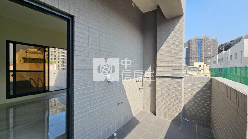 仁美國小臨路12米電梯別墅全新完工房屋室內格局與周邊環境