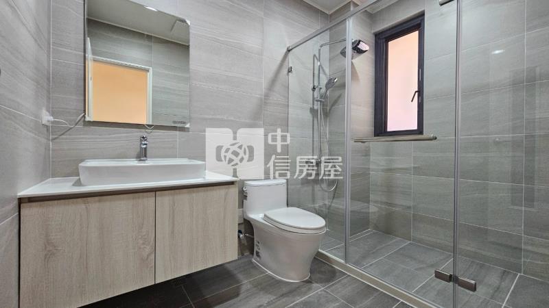 仁美國小臨路12米電梯別墅全新完工房屋室內格局與周邊環境