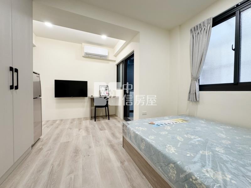 專任正復興路合法全新四套房房屋室內格局與周邊環境