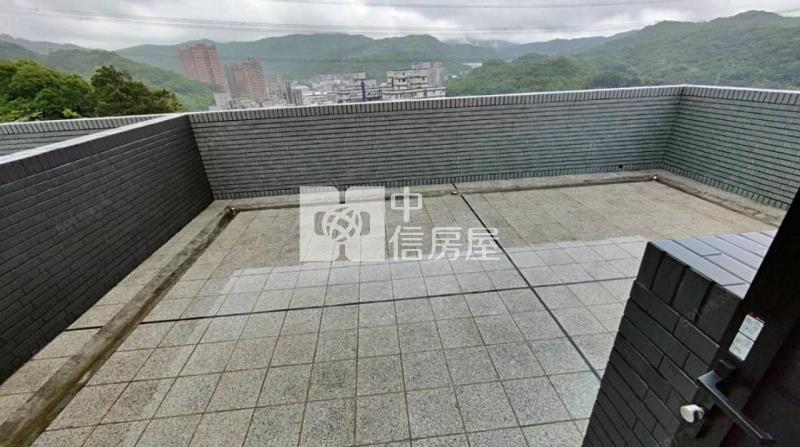 樹學院哈佛區裝潢露臺戶2房車房屋室內格局與周邊環境