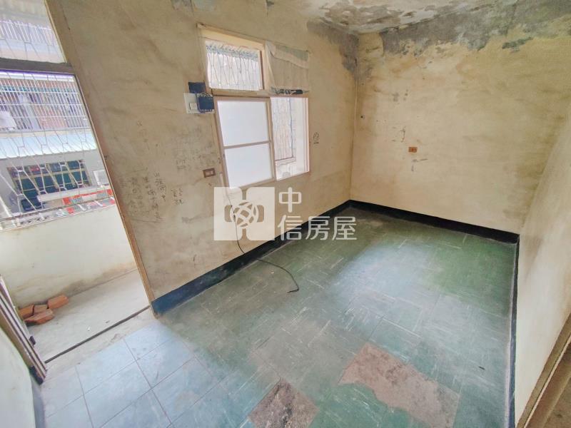 中壢華勛市場旁低總價透天房屋室內格局與周邊環境
