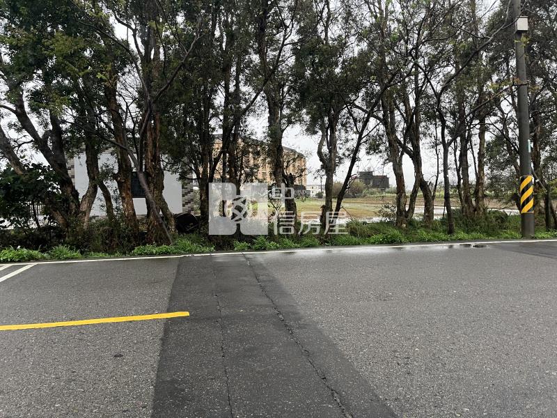 新屋三民路一段正旁農地+資材室房屋室內格局與周邊環境