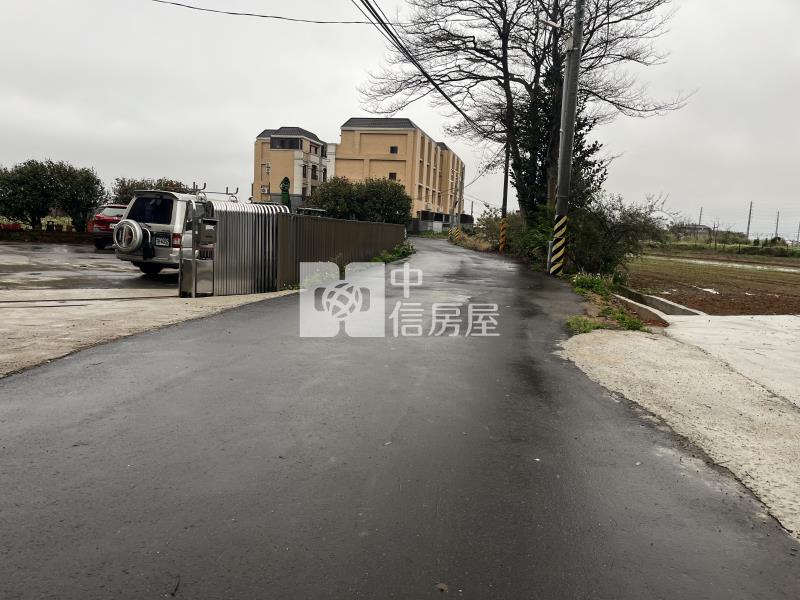 新屋三民路一段正旁農地+資材室房屋室內格局與周邊環境