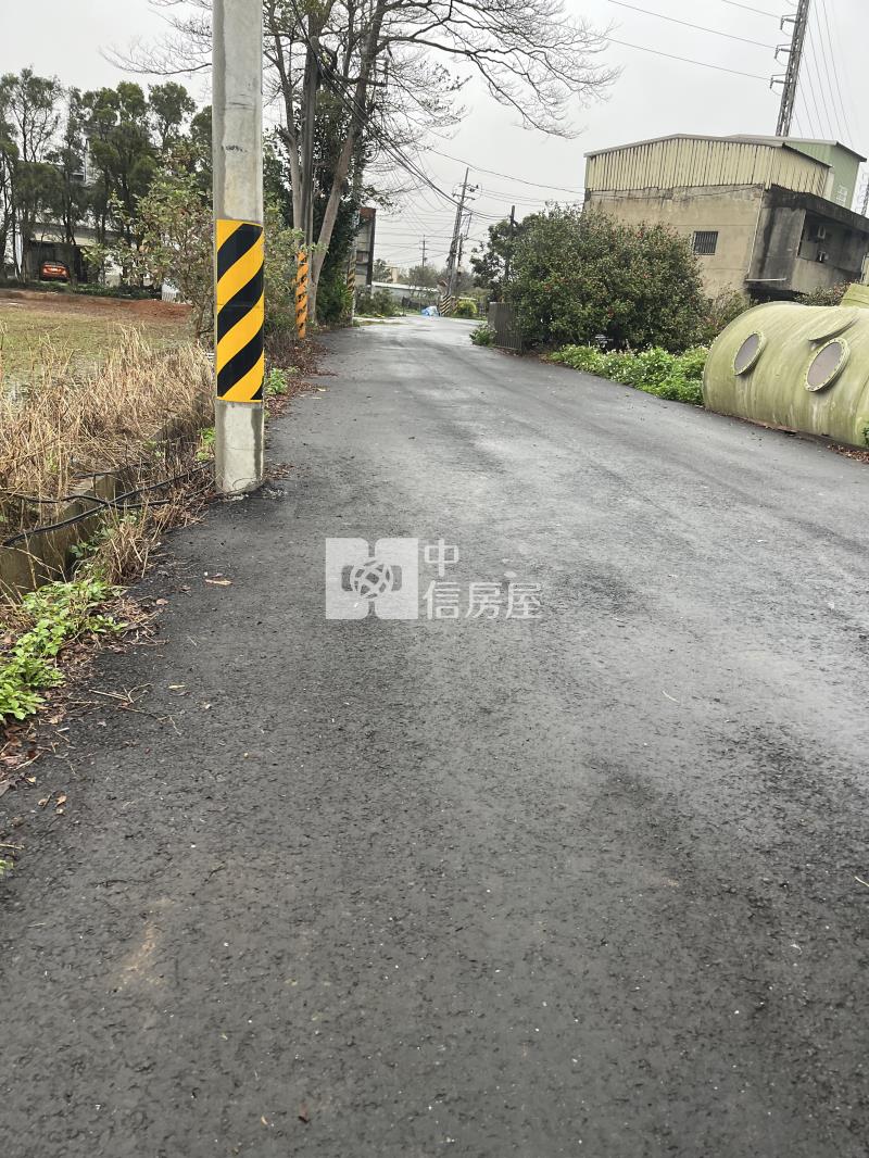 新屋三民路一段正旁農地+資材室房屋室內格局與周邊環境