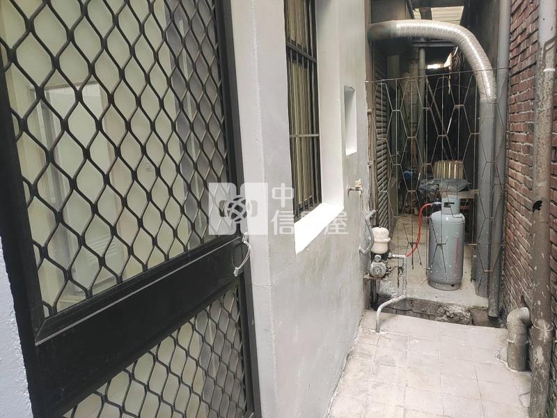 員林新法院旁798萬透天房屋室內格局與周邊環境