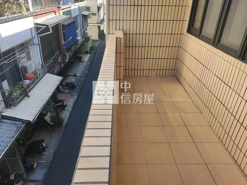 員林新法院旁798萬透天房屋室內格局與周邊環境