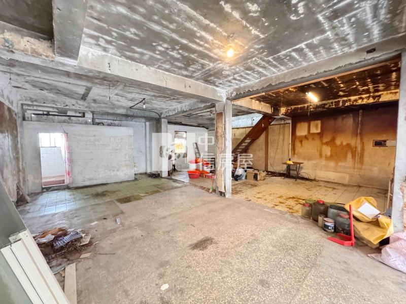 近梅花湖DIY雙併透天房屋室內格局與周邊環境