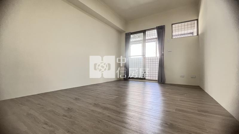 一點利市場全新整理4房坡道平車美廈房屋室內格局與周邊環境