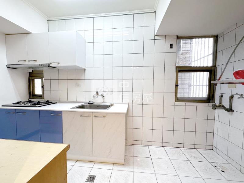 昌平商圈金樓店1~3F房屋室內格局與周邊環境