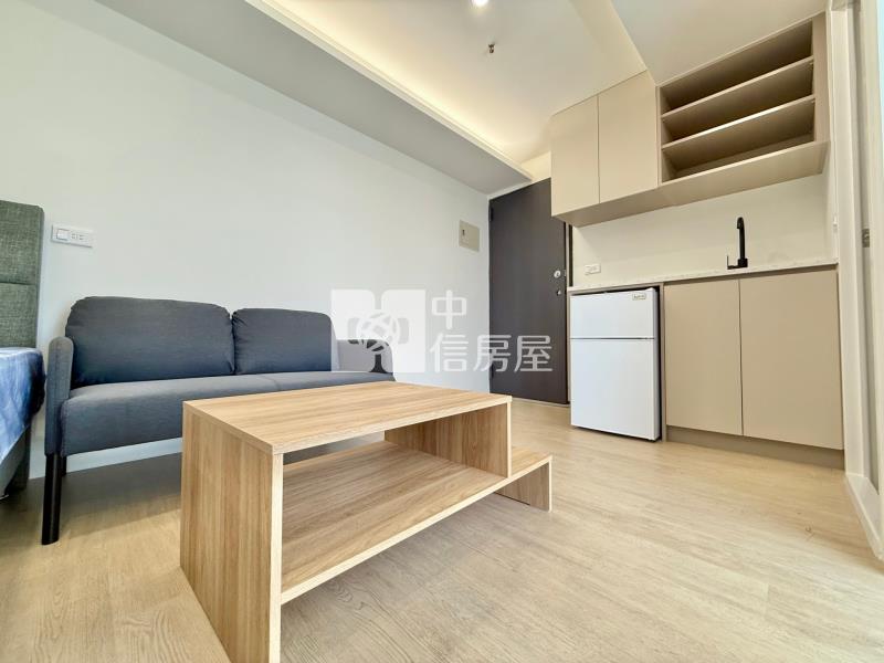 一中商圈水電更新全新設計低總價電梯大套房D房屋室內格局與周邊環境