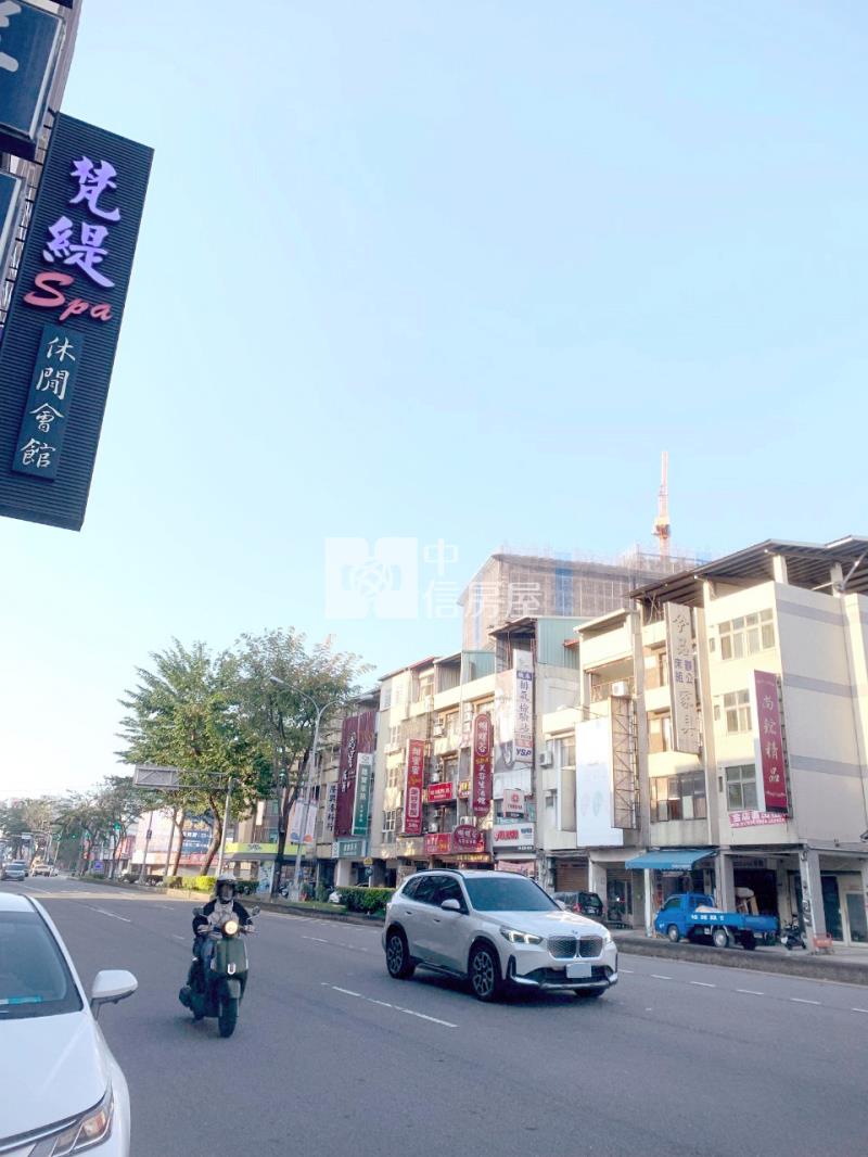 中國醫收租透店房屋室內格局與周邊環境