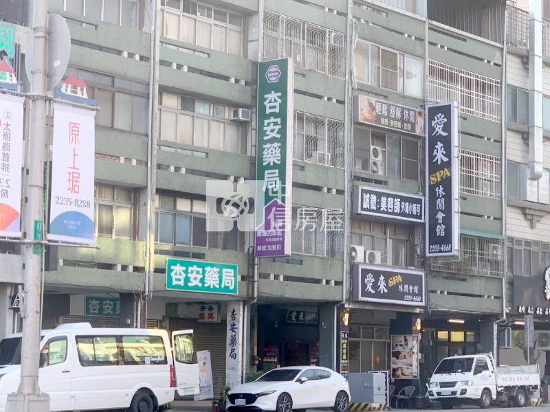 中國醫收租透店房屋室內格局與周邊環境
