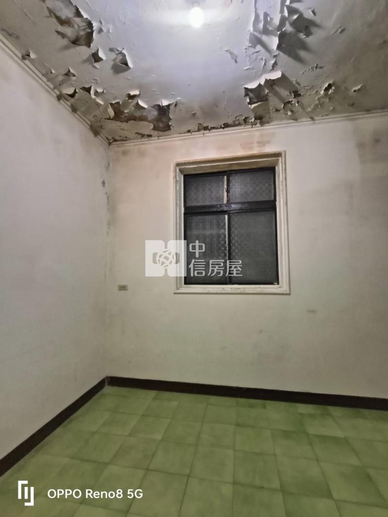 中壢A20興南站旁門前可停車透天房屋室內格局與周邊環境