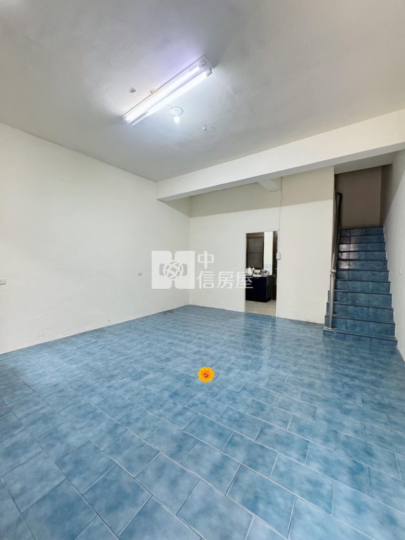 埔心站前低總大透天房屋室內格局與周邊環境