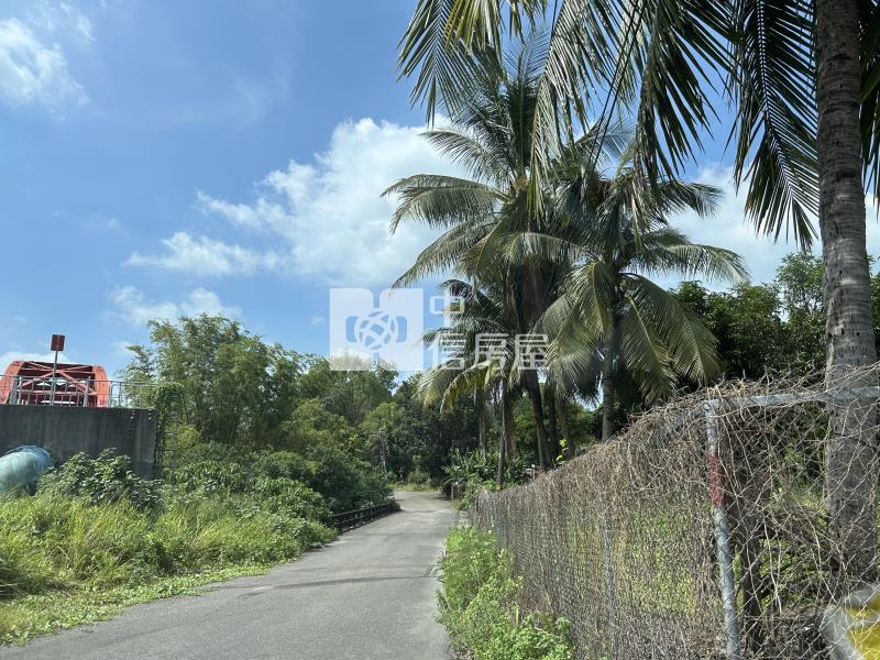 高雄高科大合法農舍房屋室內格局與周邊環境