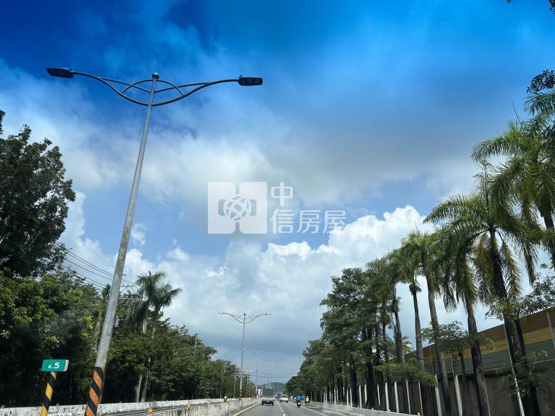 高雄高科大合法農舍房屋室內格局與周邊環境