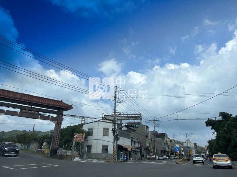 高雄高科大合法農舍房屋室內格局與周邊環境