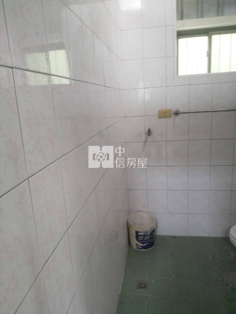 高雄高科大合法農舍房屋室內格局與周邊環境