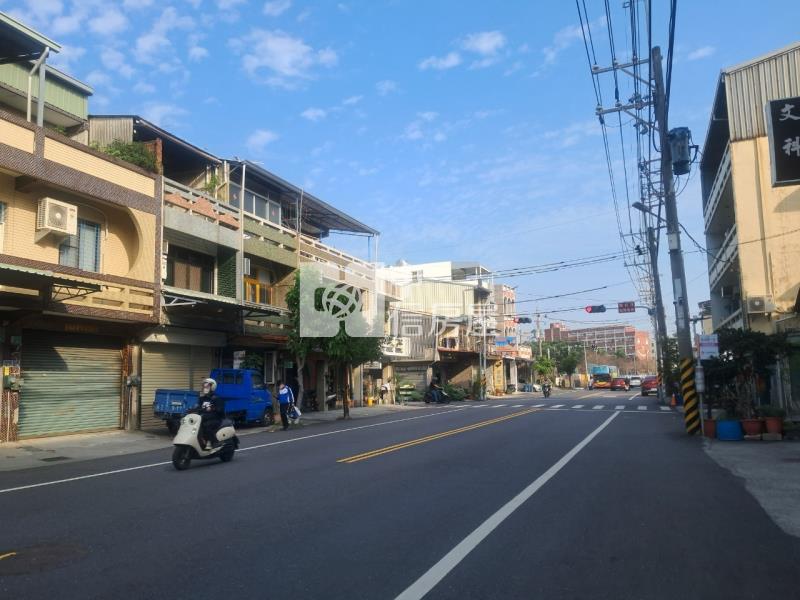 瀛海中學大騎樓店面透天房屋室內格局與周邊環境